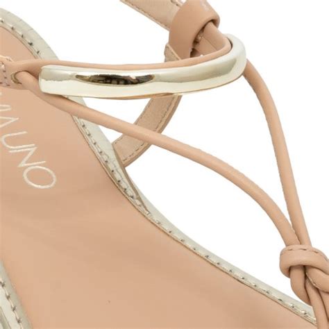 Sand Lia Rasteira Feminina Tira De Metal Via Uno Nude Dourado Sapato Show