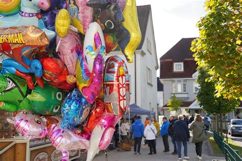 Bildergalerie Hüstener Herbst mit verkaufsoffenem Sonntag und Autoschau