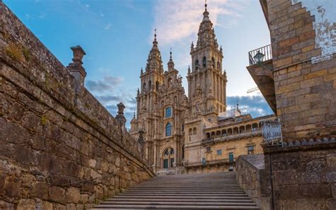 El Pórtico De La Gloria De Santiago De Compostela España Fascinante