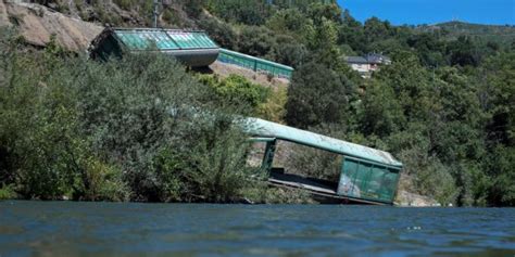 La Tormenta Pol Tica Tras Arrojar Adif Los Vagones Al R O Sil El Pp