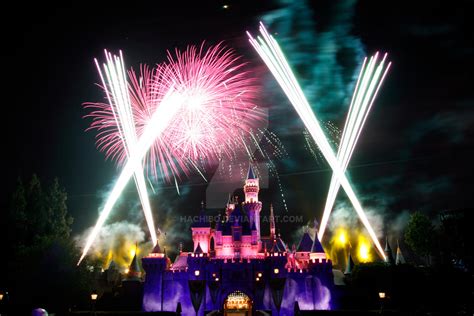 Disneyland Fireworks by Hachibo on DeviantArt