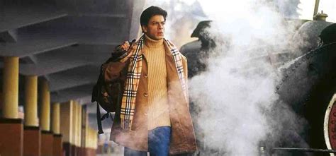 This Popular Main Hoon Na Scene Is Now A Funny Internet Meme