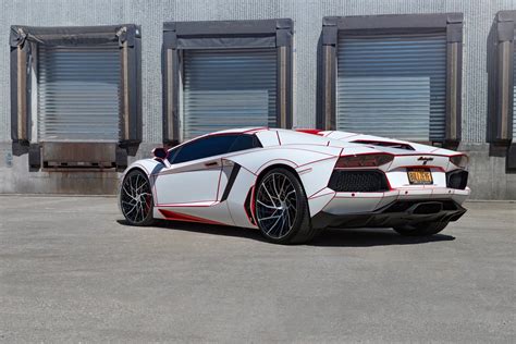 Top 300 + lamborghini red aventador