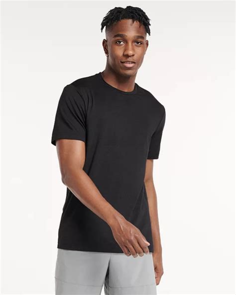 Kohl's Men's Shirts on Clearance from $5.25