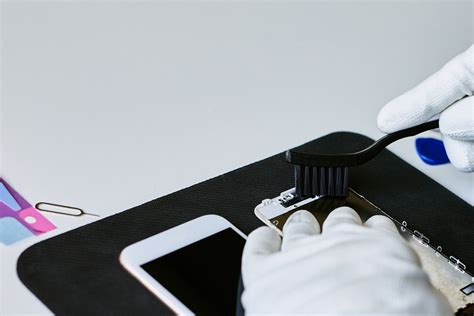 How To Clean Iphone Charging Port A Step By Step Guide Architectural Digest