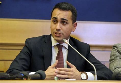 Di Maio Pubblica La Lista Degli Impresentabili Di Pd E Destra