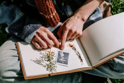 create  scrapbook journal  tips  journaling beginners