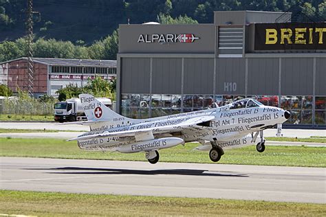 Breitling Sion Airshow Le Plus Grand Meeting Aérien De Suisse En 2017 Asmem