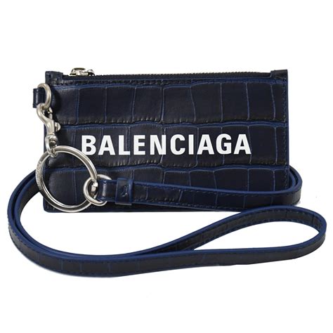 Balenciaga 巴黎世家 燙印英字logo鱷魚壓紋小牛皮頸掛式卡片零錢包海軍藍 歐系精品包配件 Yahoo奇摩購物中心