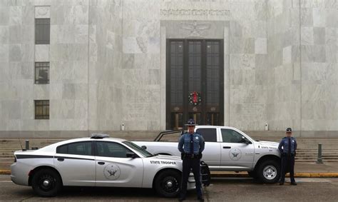 Oregon State Police unveil new patrol vehicles | KATU