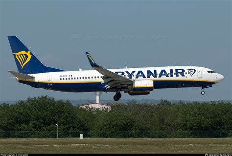 EI DYX Ryanair Boeing 737 8AS WL Photo by Imre Szabó ID 1433668