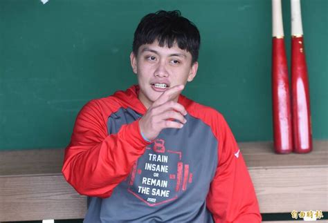 新聞 中職》能否趕得上季後賽存疑 劉基鴻：尷尬了 看板 Baseball 批踢踢實業坊