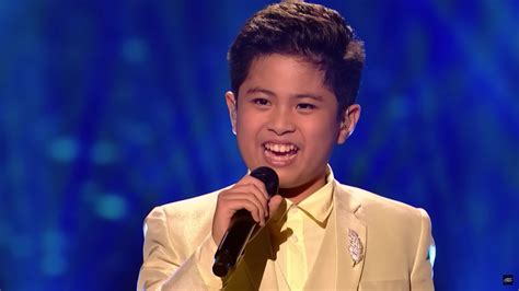 Watch Uae Based Filipino Singer Peter Rosalita Receives Standing