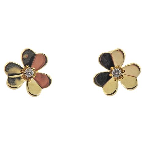 Van Cleef And Arpels Trefle Diamond Gold Flower Earrings For Sale Free