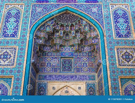 Shah Cheragh Complex in Shiraz Editorial Photo - Image of monument ...