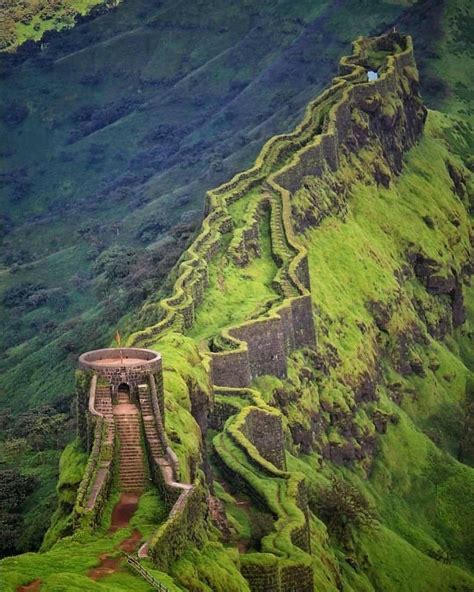 Raigad Fort Wallpapers - Top Free Raigad Fort Backgrounds - WallpaperAccess