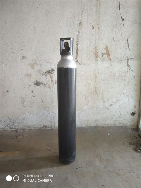 Mild Steel Carbon Dioxide Gas Cylinder 5 10 47 LITRES Grade