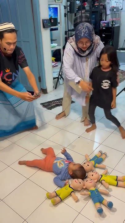 Leika Kaget Lexie Jadi Model Fotonya Tompel Bersama Kembarannya Upin Ipin‼️ Leika Viral