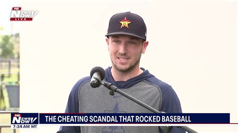 Baseball Cheaters Houston Astros Address Cheating Scandal Youtube