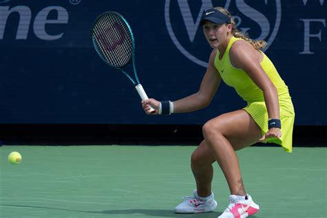 17 летняя Мирра Андреева вышла в 1 8 финала Australian Open Газета Ru