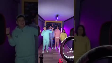 Armando Y Xio Viendo Como El Skuad No Los Invita Hacer Tik Tok Skabeche