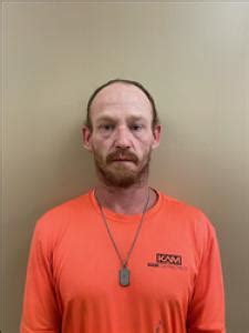 Dustin Anthony Fendley A Registered Sex Offender In JASPER GA 30143