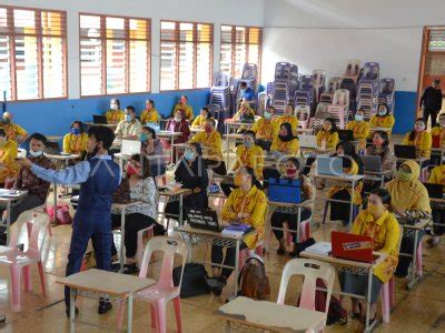 Pelatihan Pembuatan Video Pembelajaran Daring Antara Foto