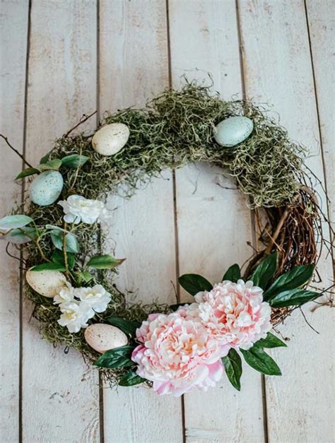 Egg Carton Spring Wreath 8 Other Egg Decorating Ideas