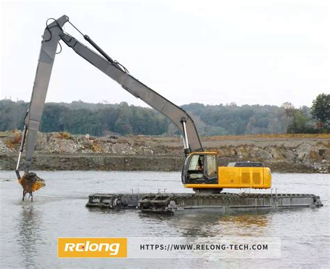 Mini Or Large Floating Excavator Swamp Buggy Marsh Amphibious Excavator