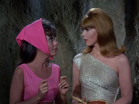 Gilligan's Island Ginger Or Mary Ann | Gilligan’s island, Mad men hair ...