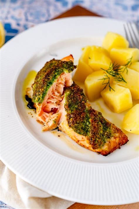 Lachs Mit Kr Uterkruste Rezept Von Gernekochen De