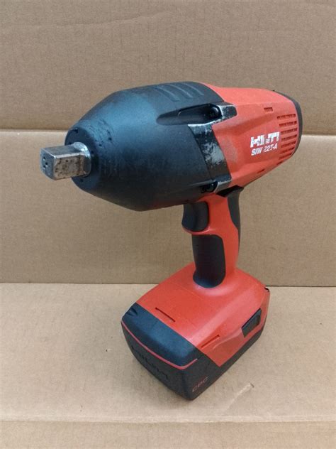 Hilti SIW 22T A Klucz Udarowy Akumulatorowy 1 2 450Nm 8 0Ah 2022 Lubin