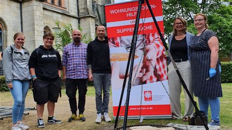 Grillfest beim Tagesaufenthalt für Wohnungslose