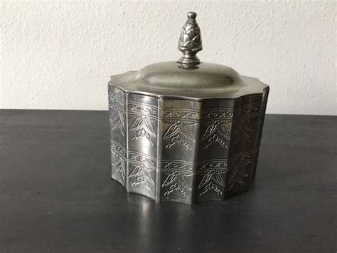 Vintage S Godinger Silver Jewelry Box Scallop Lid Gem