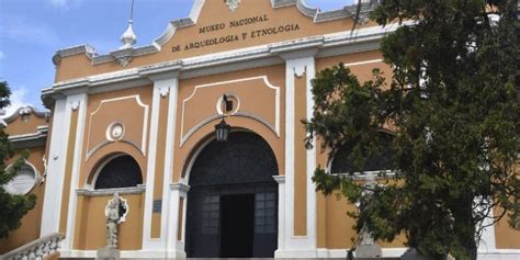 Museo Nacional de Arqueología y Etnología en Guatemala Aprende