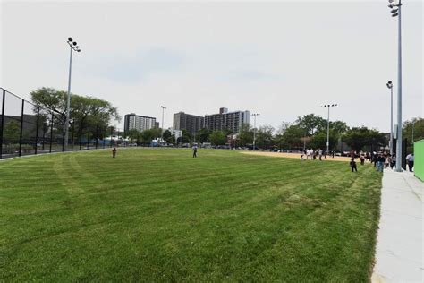 Parks Cuts The Ribbon On 125 M Renovation Of Mapes Ballfield Bronx