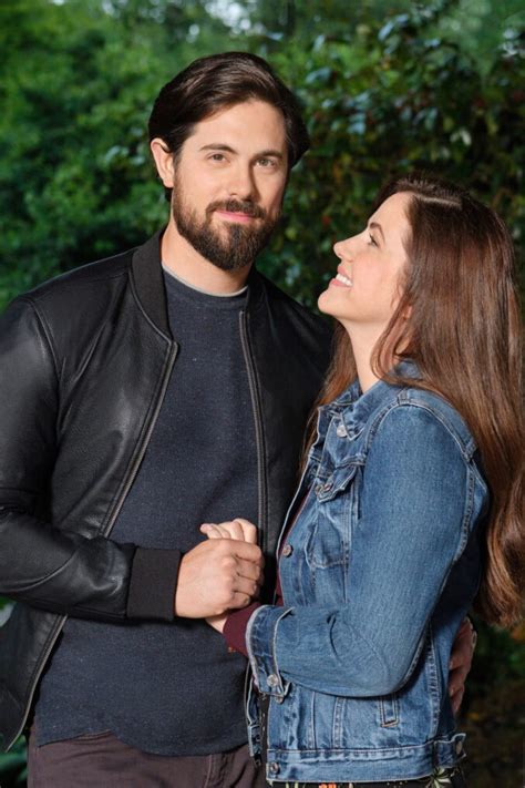 Hallmark Stars Who Are Real Life Couples When Calls The Heart Cast And More