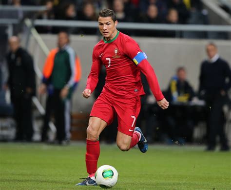 Photo Cristiano Ronaldo Lors Du Match Portugal Suède Novembre 2013