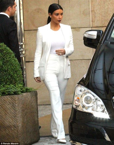 kim kardashian white suit - Google Search | Kim kardashian outfits ...