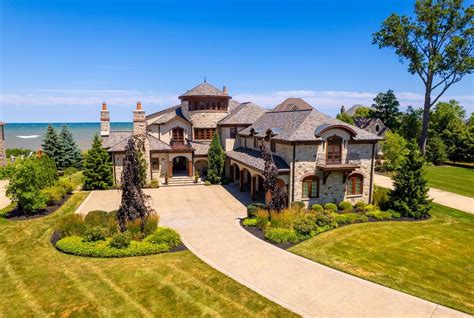 Avon Lake Home Offers Lakefront Luxury For 55m House Of The Week