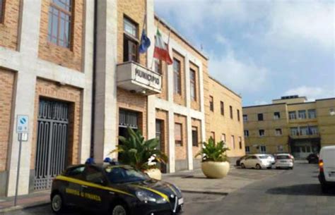 Blitz Gdf In Uffici Comune Vibo Valentia In Corso Verifiche Il