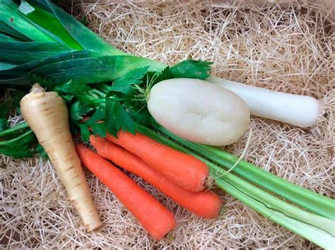 Verduras Para Hacer Caldo De Pollo Caserofrutadelasarga