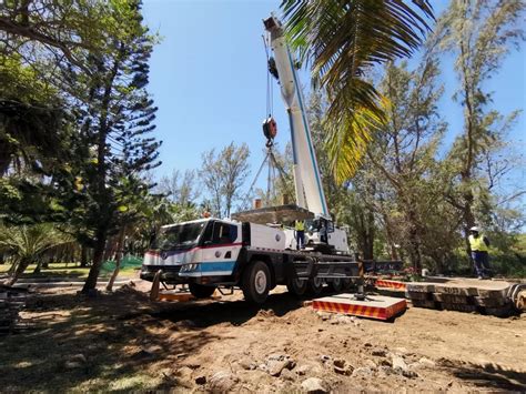 Grove Rt E Mobile Crane For Hire Erc Levage Mauritius