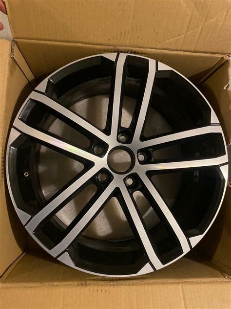 New 18” 225 40 Volkswagen Golf Gtd Mk7 Nogaro Alloy Wheel In Rochdale