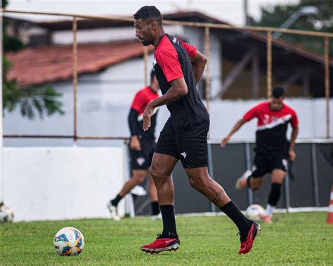 Elenco Intensifica Trabalhos Visando O Cl Ssico