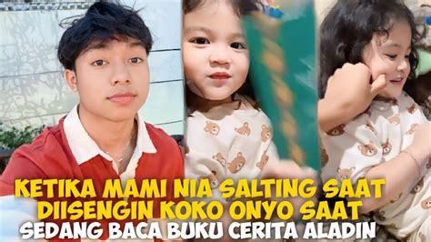 Ketika Mami Nia Salting Saat Diisengin Koko Onyo Saat Sedang Baca Buku