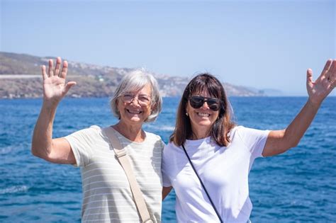 Premium Photo Portrait Of Happy Caucasian Senior Couple Of Women In