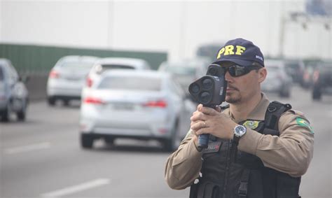 Pol Cia Rodovi Ria Federal Inicia Opera O Carnaval No Dia