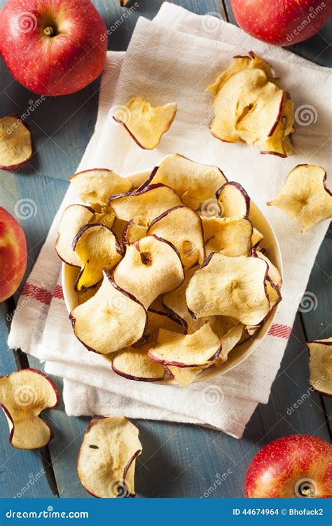 Baked Dehydrated Apples Chips Stock Photo - Image of chips, slice: 44674964