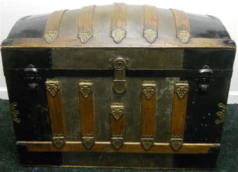 10 Gorgeous Antique Chests You Will Want Antique Chest Gorgeous